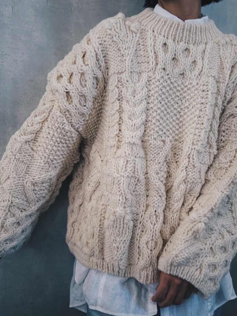 Hand made pull-over / WHITE
