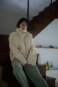 Hand made block knit / WHITE