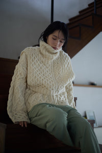 Hand made block knit / WHITE