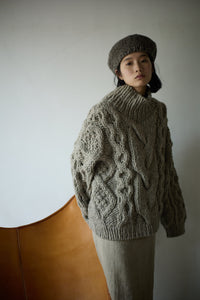 Hand made turtle knit / NATURAL-GRAY