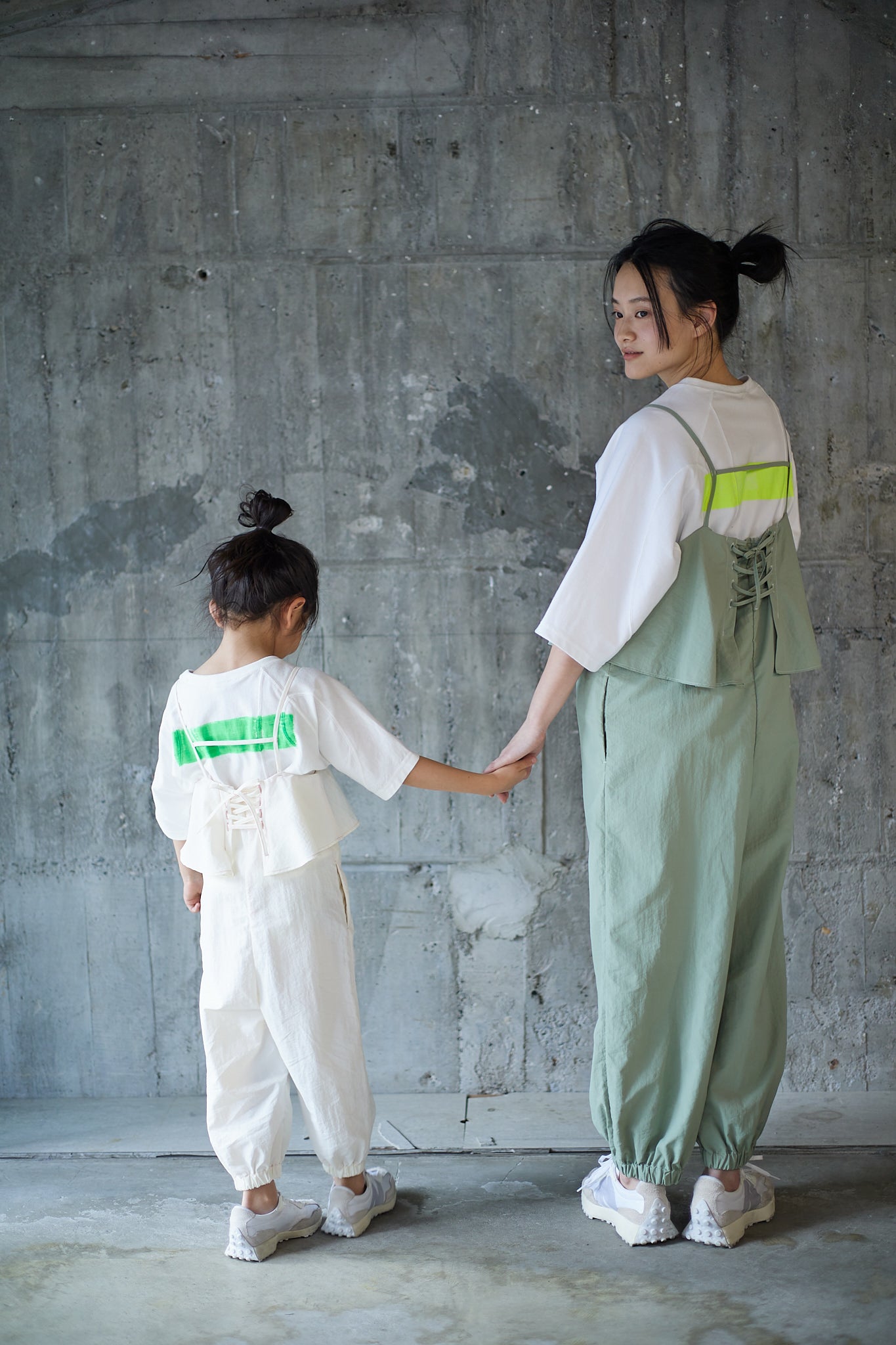 -KIDS- Water repellent pants dress / OFF-WHITE