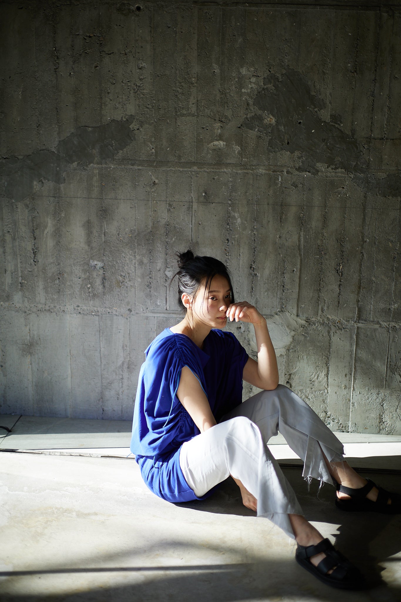 Layered gather tee / BLUE