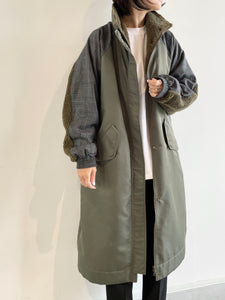 Recycled nylon long coat / OLIVE